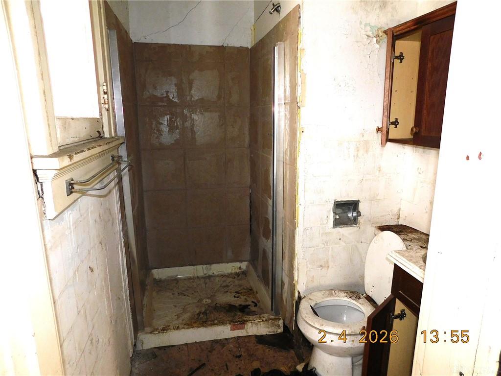 901 Harvard Property Photo 16