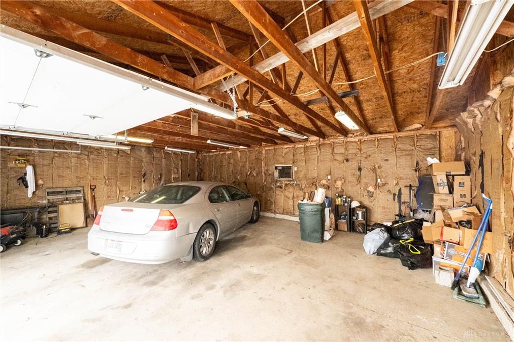 1222 Oakhill Property Photo 6