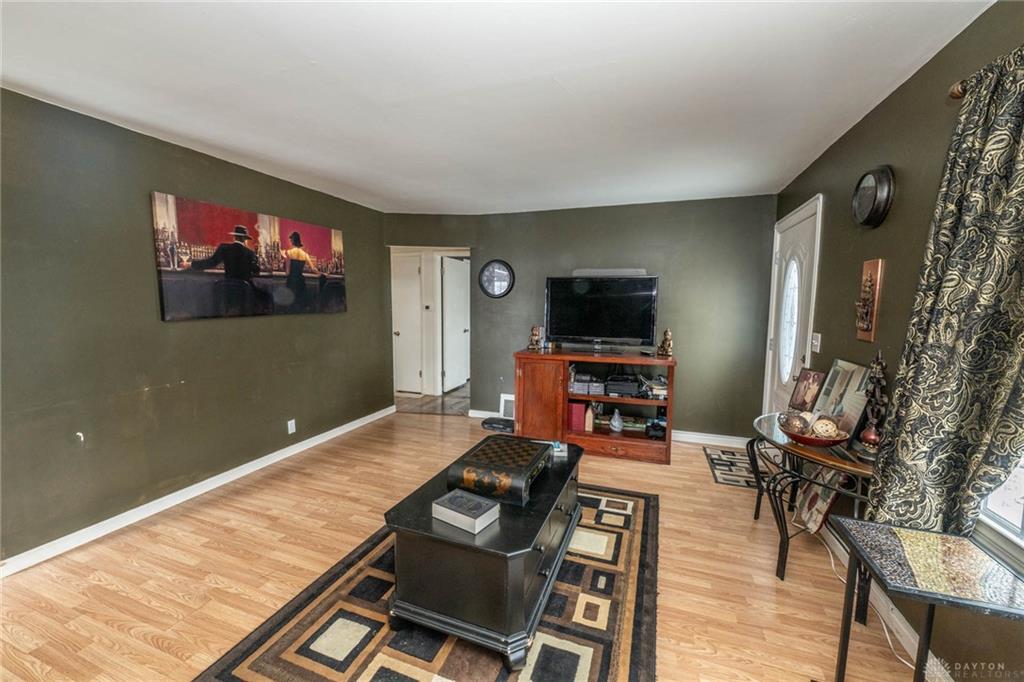 1222 Oakhill Property Photo 8