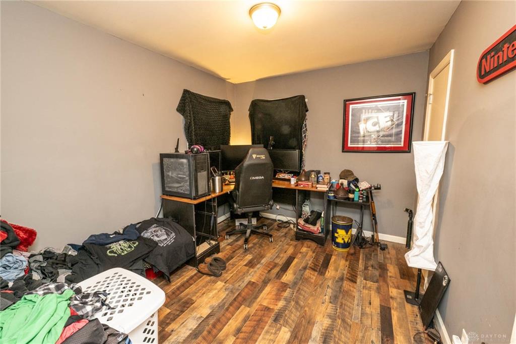 1222 Oakhill Property Photo 11