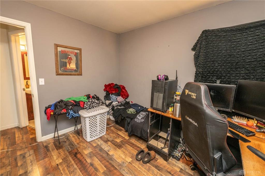 1222 Oakhill Property Photo 12