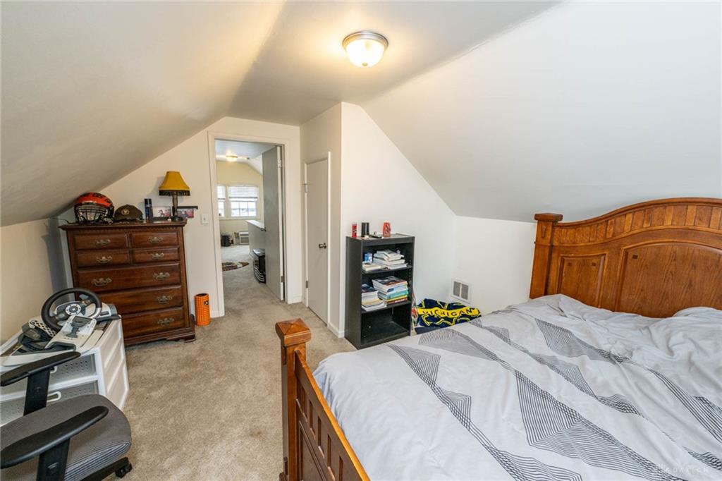 1222 Oakhill Property Photo 34