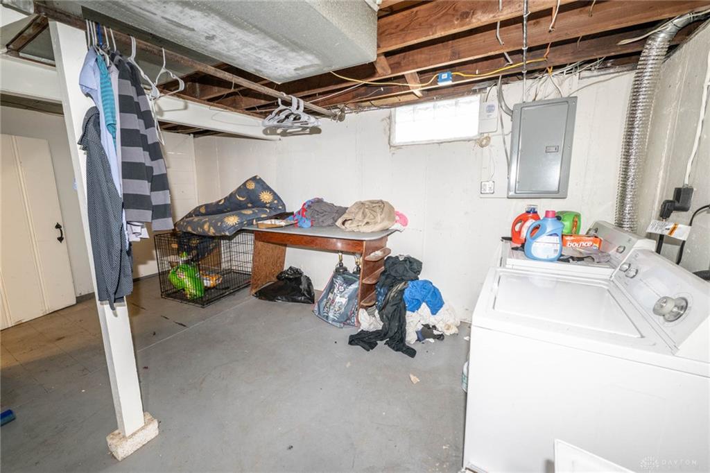 1222 Oakhill Property Photo 38