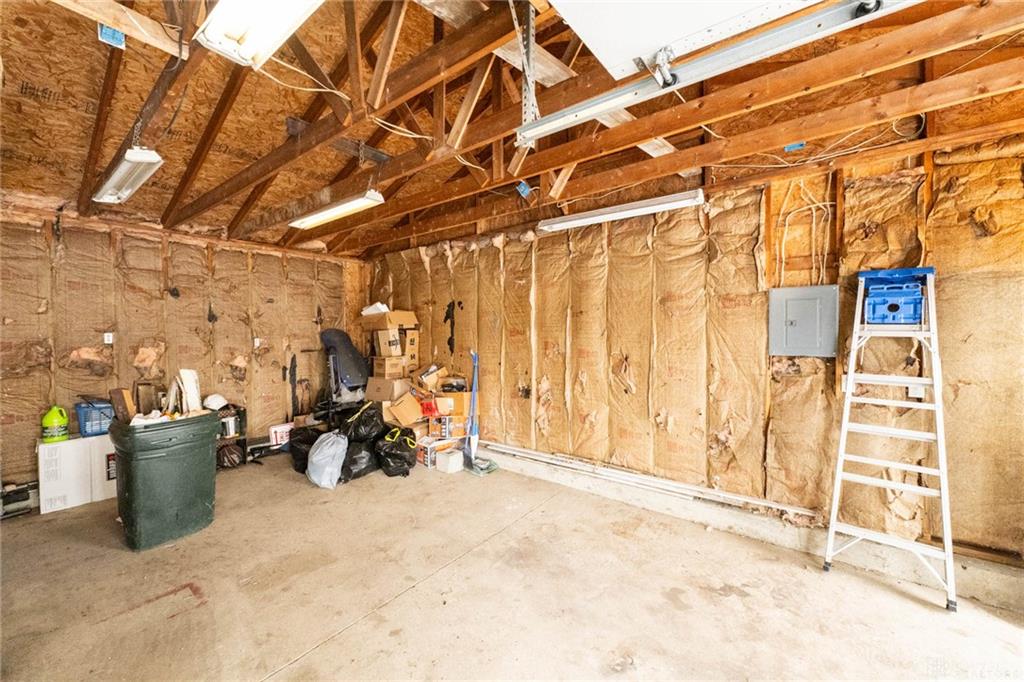 1222 Oakhill Property Photo 39