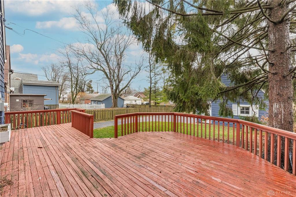 422 E Telford Property Photo 26