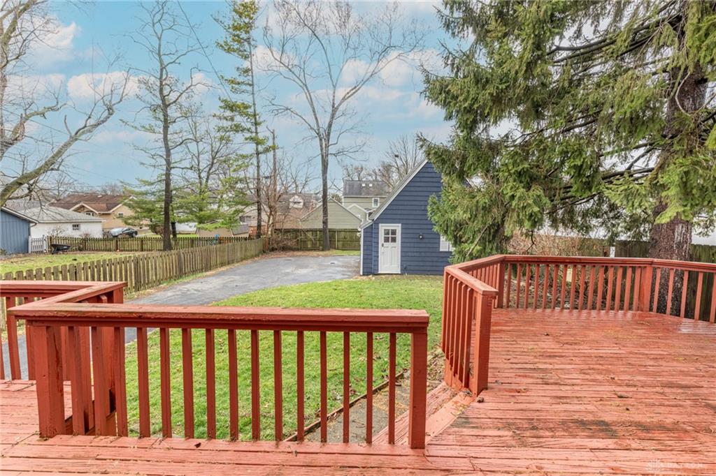 422 E Telford Property Photo 28