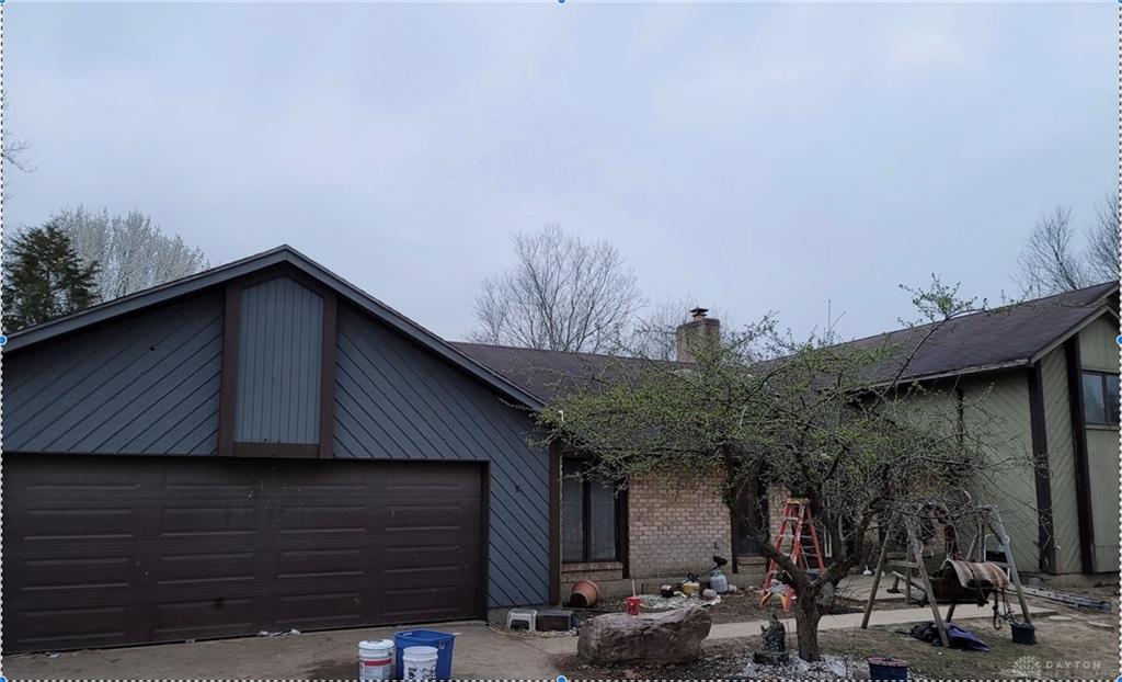 1045 W State Route 73