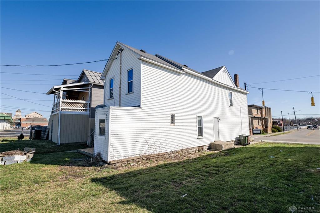 128 S Wayne Property Photo 39