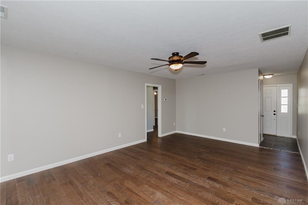 777 Lakengren Property Photo 7