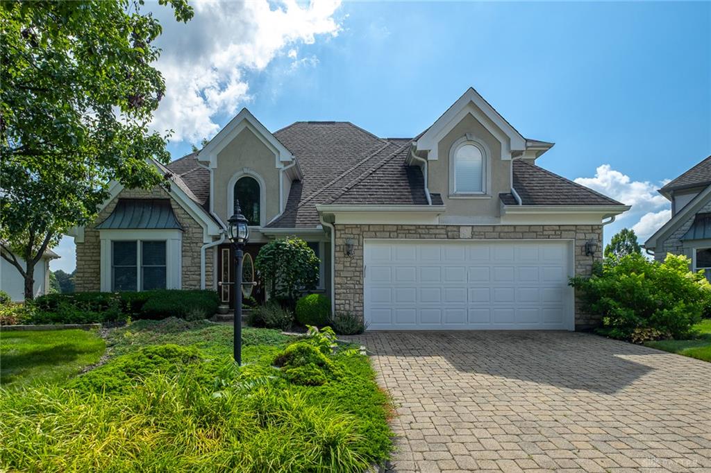 182 Barrington Village