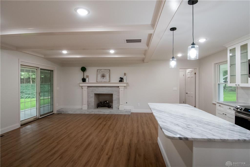 238 Towerview Property Photo 5