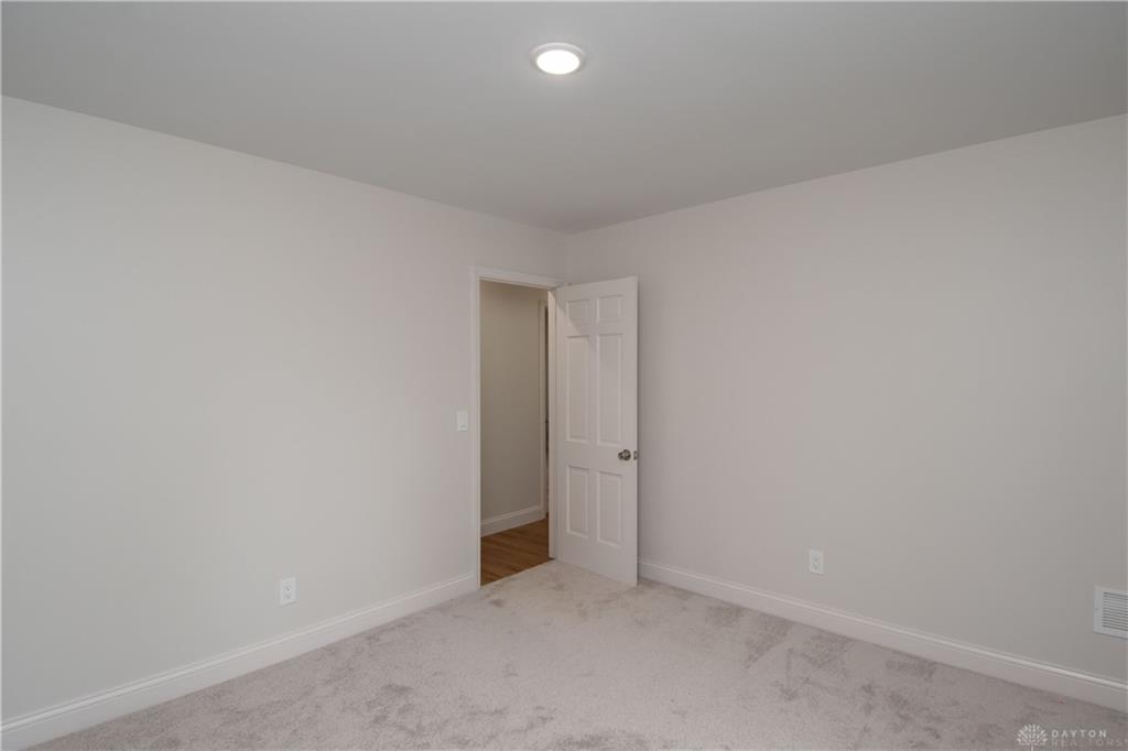 238 Towerview Property Photo 13