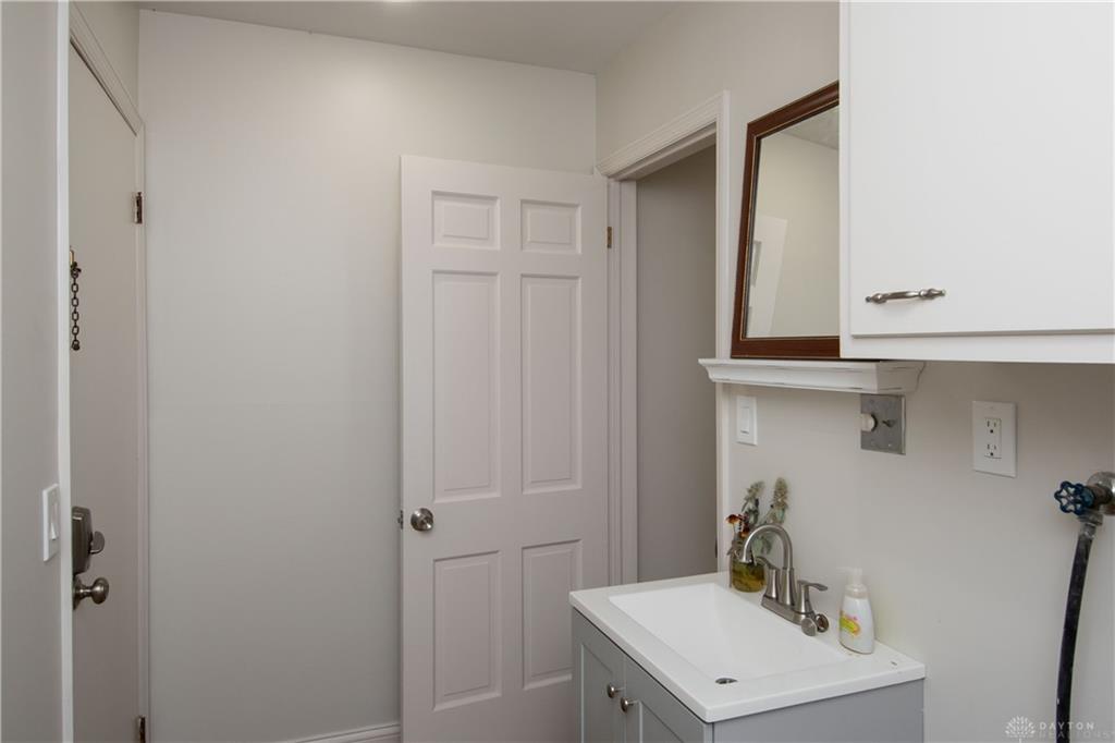 238 Towerview Property Photo 22