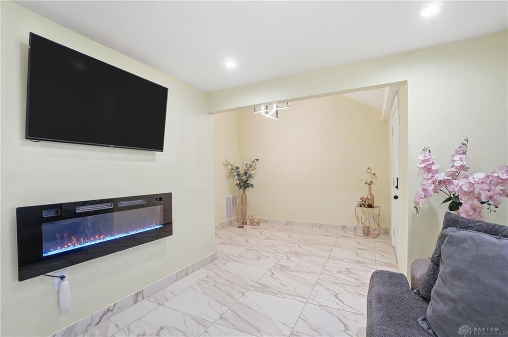 3935 Anthony Property Photo 9