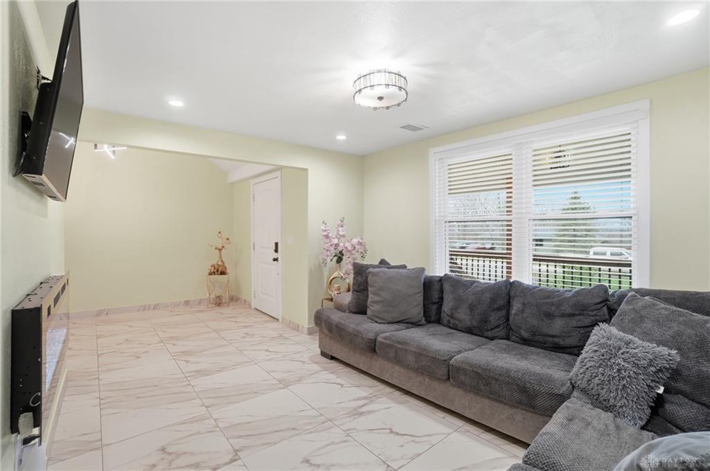 3935 Anthony Property Photo 10