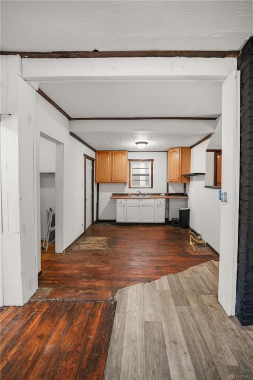 1810 High Property Photo 9