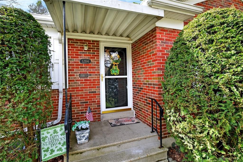 1204 Waving Willow Property Photo 4