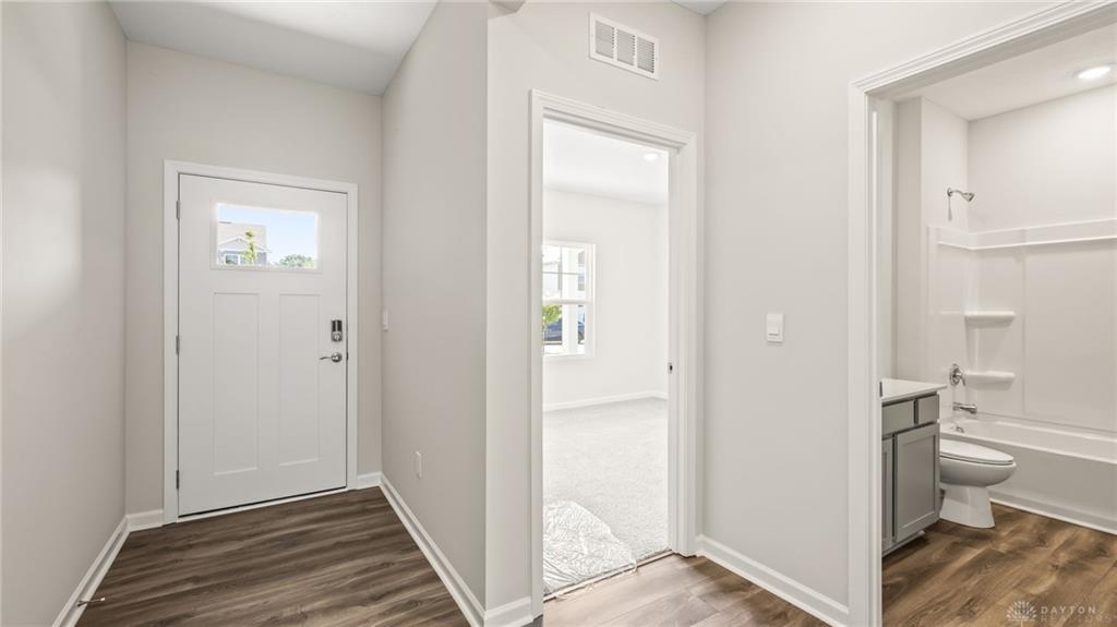 2207 Hackberry Property Photo 10