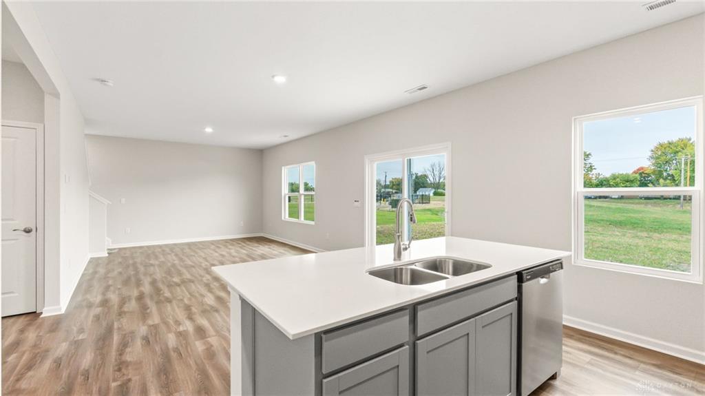 2208 Hackberry Property Photo 8