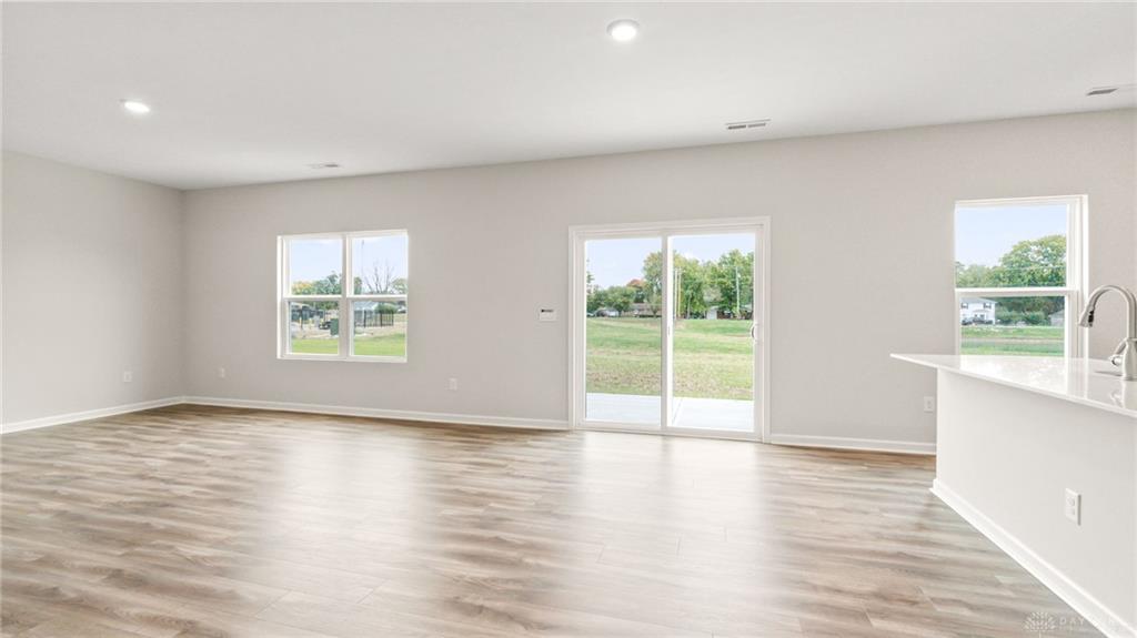 2208 Hackberry Property Photo 10