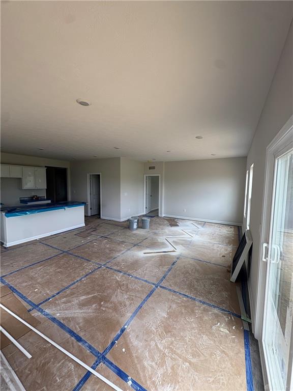 5750 Dill Property Photo 7