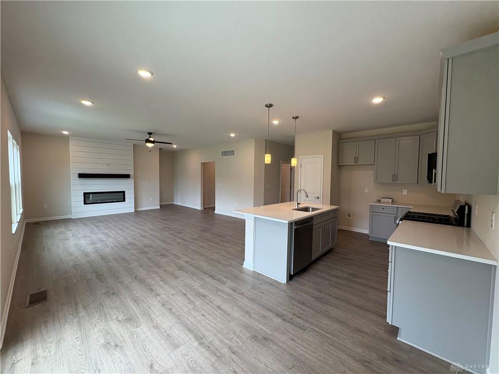 40 Chestnut Property Photo 3