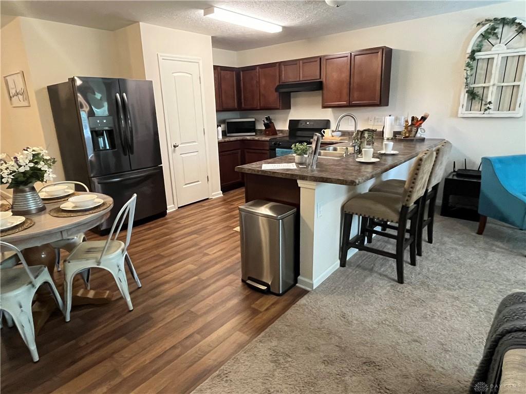219 Riesling Property Photo 4