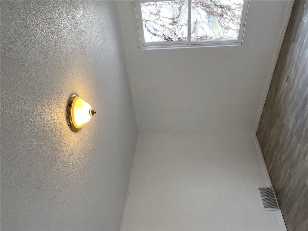 175 Rita Property Photo 34