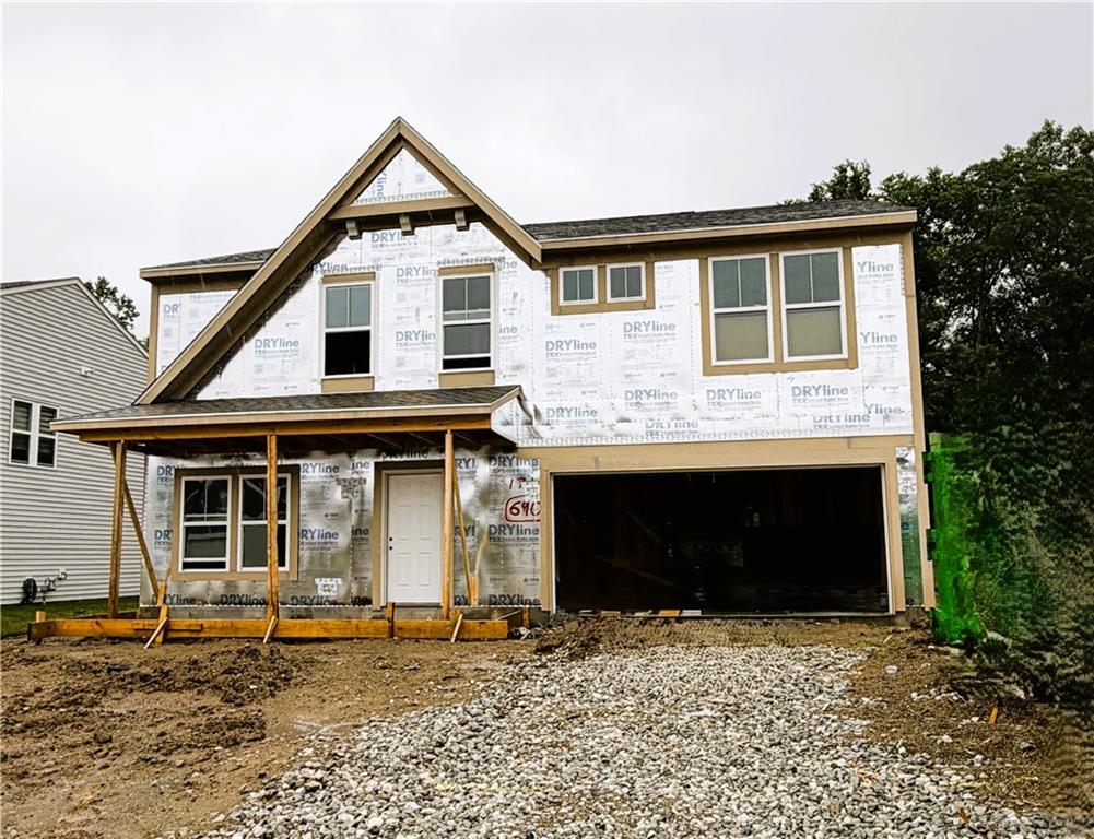690 Deerhurst Property Photo 1