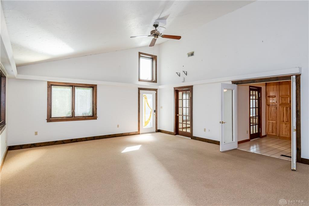 2018 Rockdell Property Photo 14