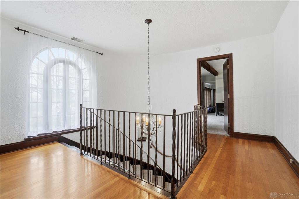 25 W Thruston Property Photo 67