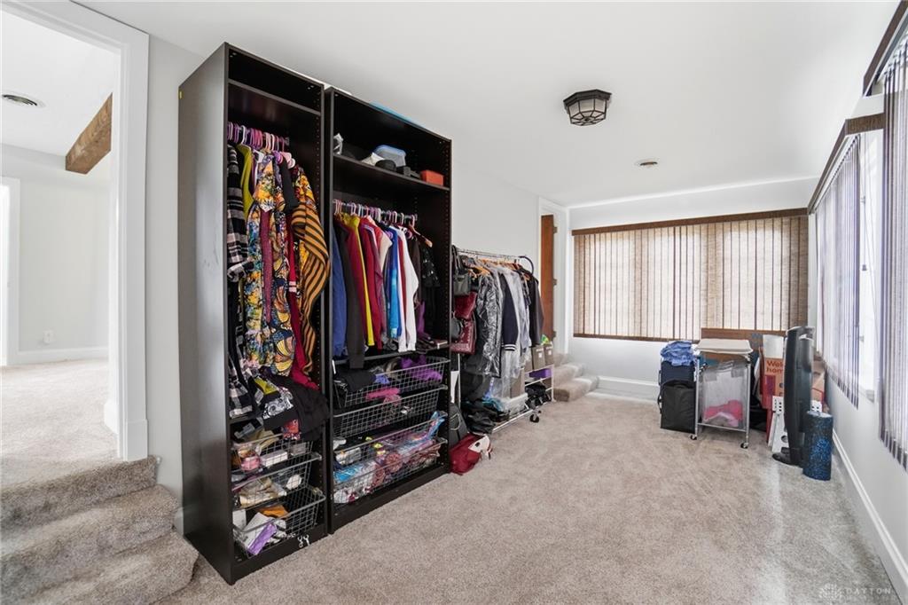 25 W Thruston Property Photo 76