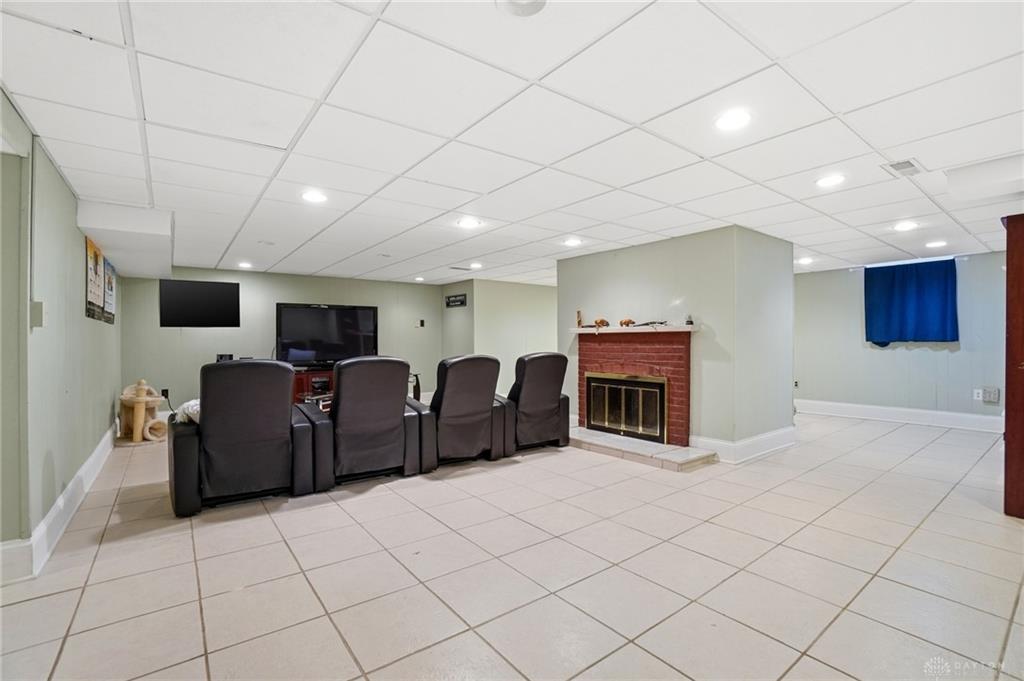 25 W Thruston Property Photo 82