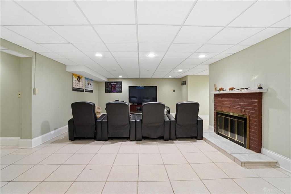 25 W Thruston Property Photo 83