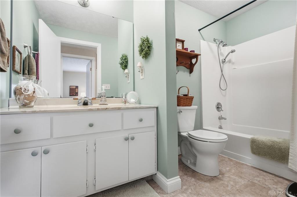 2224 Cheviot Hills Property Photo 39