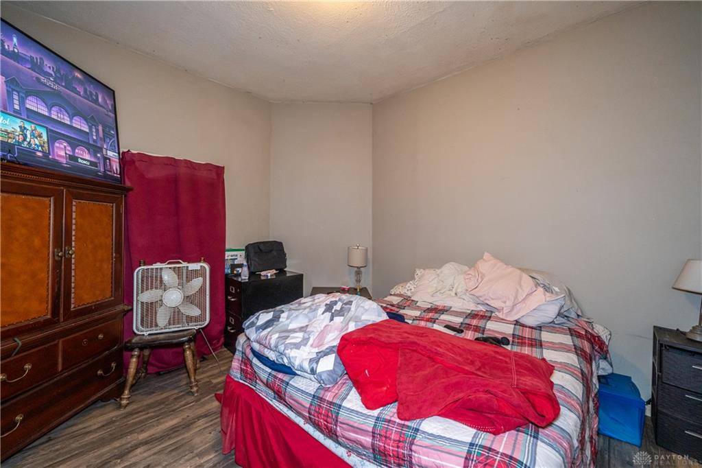 203 S 1st Property Photo 8