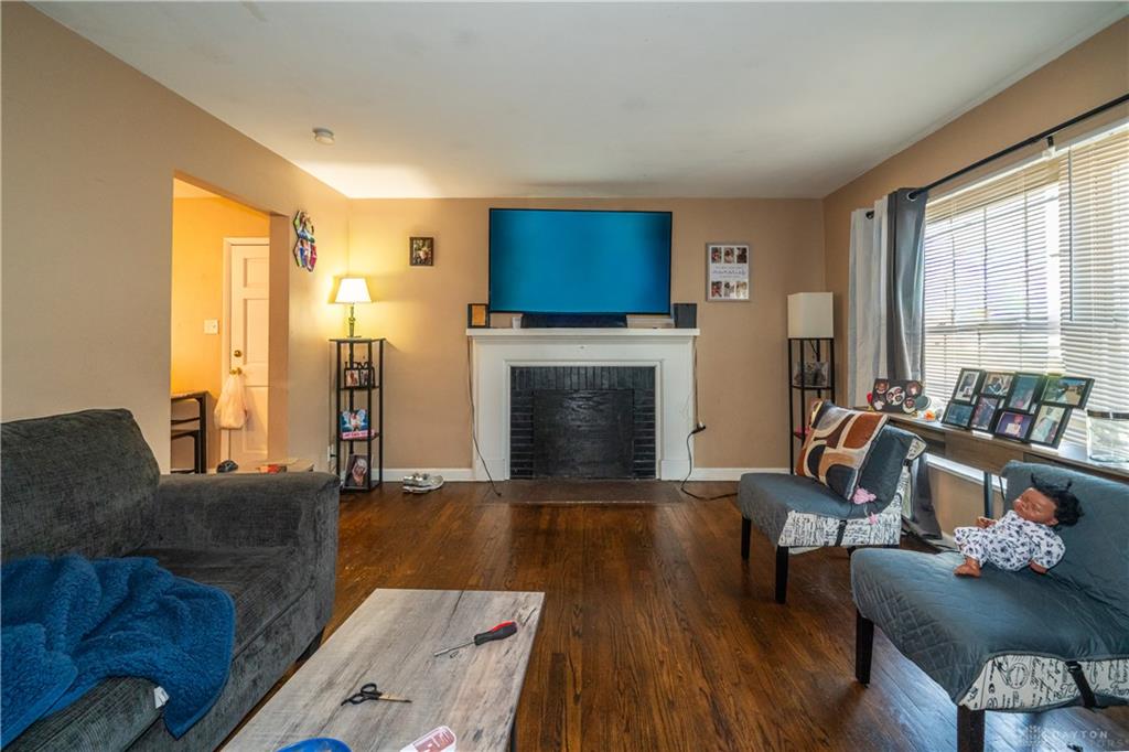 110 Redder Property Photo 3