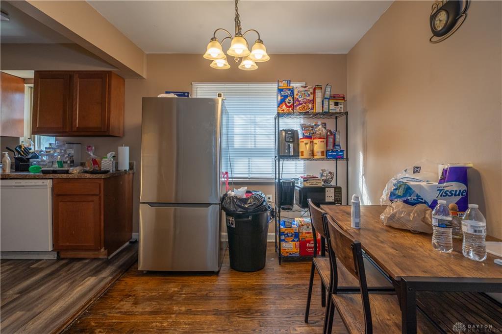 110 Redder Property Photo 6