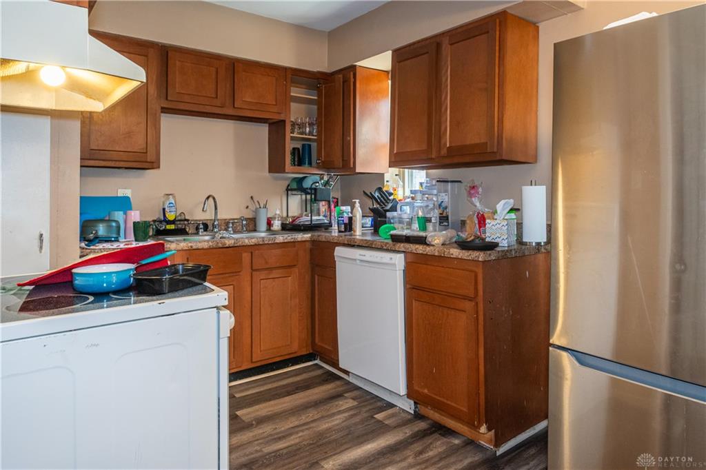110 Redder Property Photo 7