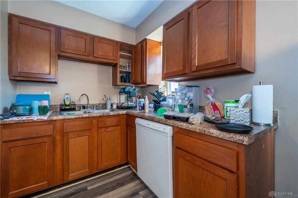 110 Redder Property Photo 8