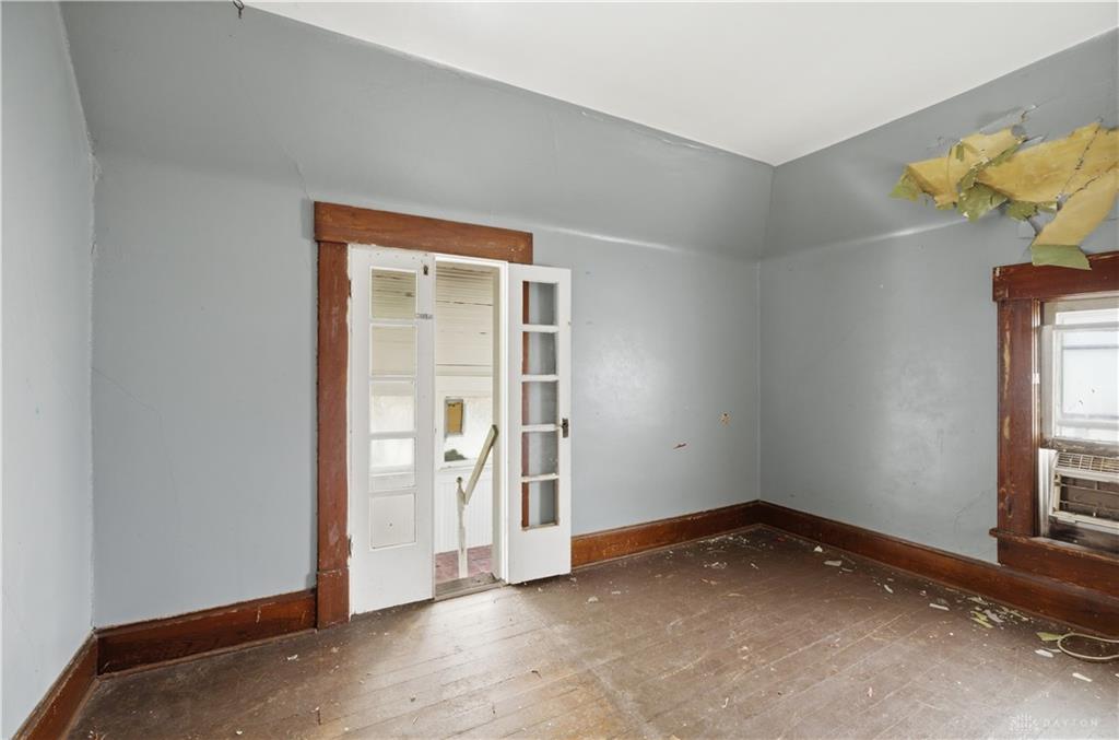136 N Spring Property Photo 10