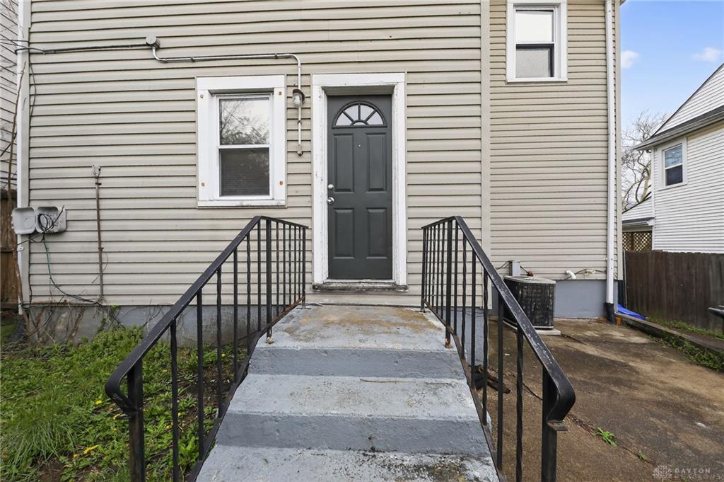 442 Allwen Property Photo 5
