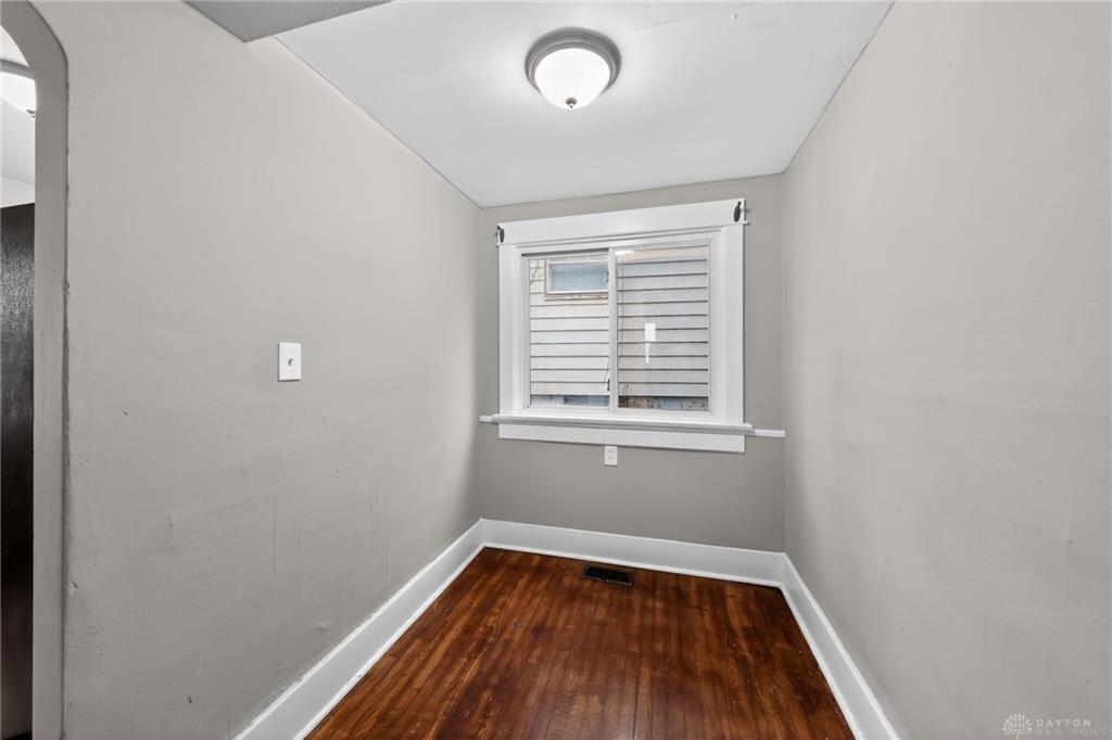 442 Allwen Property Photo 11