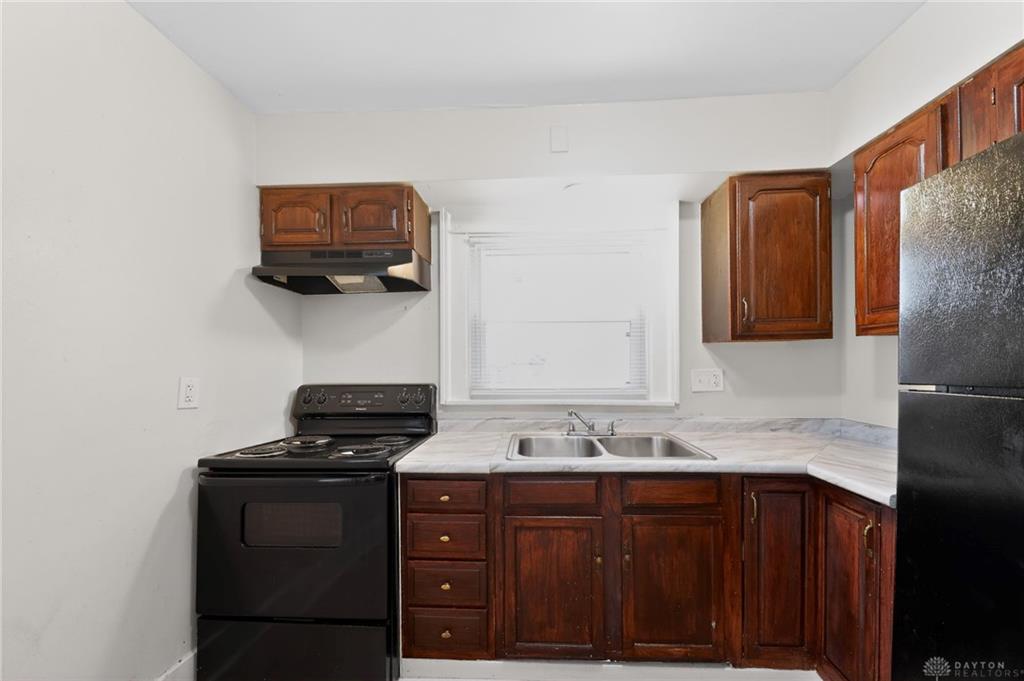 442 Allwen Property Photo 15
