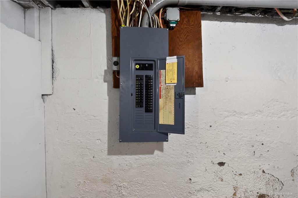 442 Allwen Property Photo 27