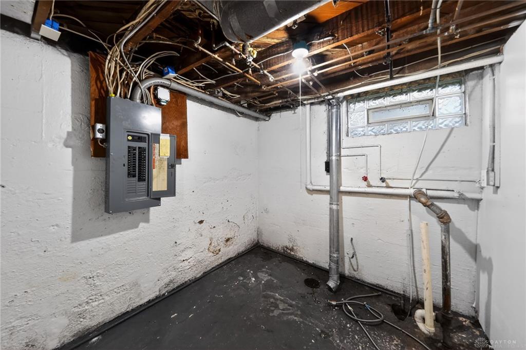 442 Allwen Property Photo 29