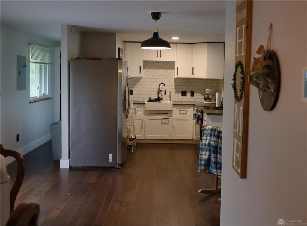 6810 Hubbard Property Photo 4