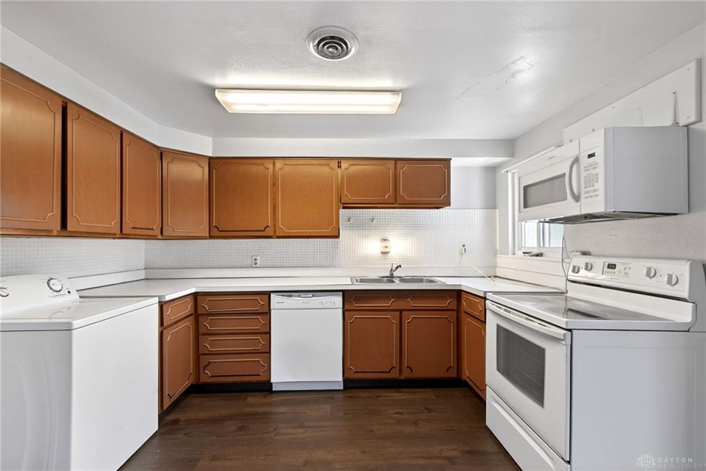 3907 Ackerman Property Photo 14