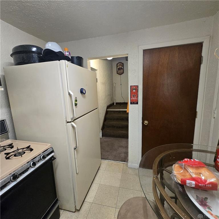 922 Stolz Property Photo 7