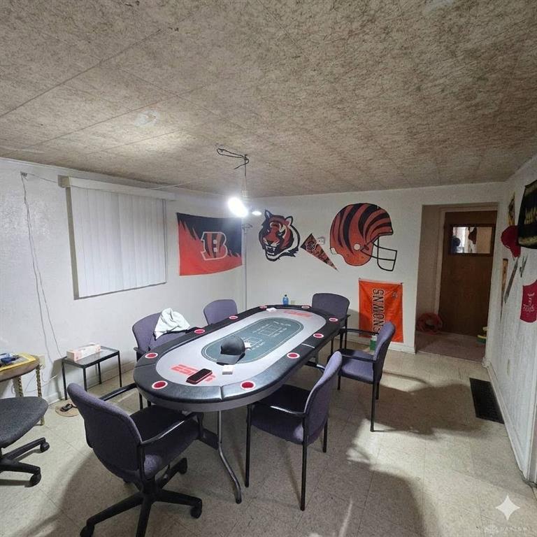 922 Stolz Property Photo 10